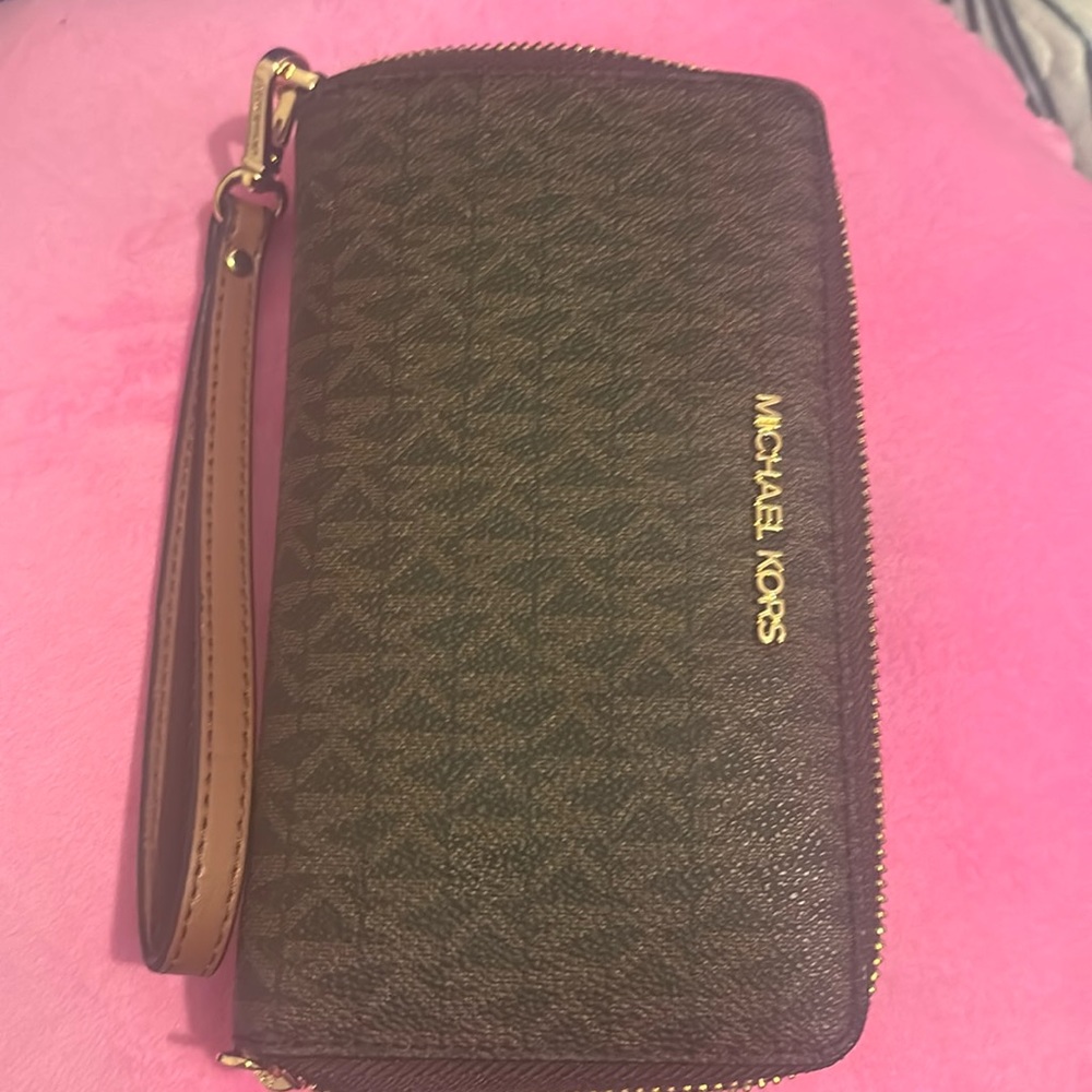 Phone wallet brown